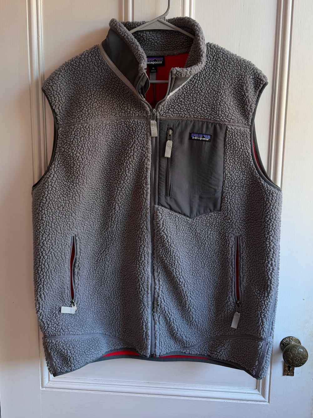 Patagonia Men’s Gray Fleece Vest